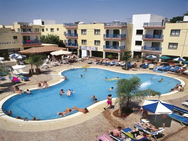 Tsokkos Holiday Apartments