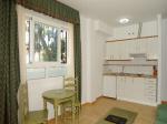 La Fonda Apartments Picture 3