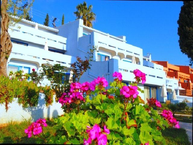 Costa Blue Hotel