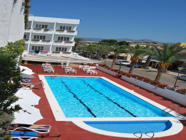 Sarah Hotel