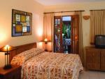 Tropical Clubs Caberete Picture 5