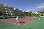 Tropical Park Apartments Picture 3
