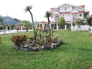 Yavuz Hotel
