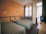 Club Merriment Hotel Picture 2