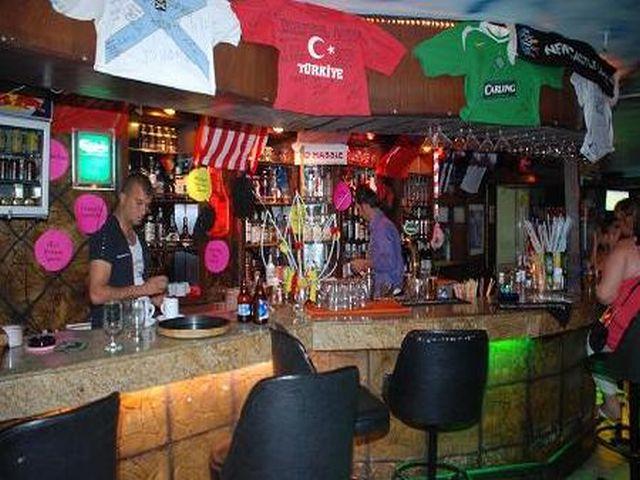 Diana Club & Hotel