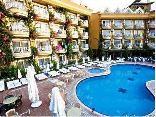Grand Faros Hotel