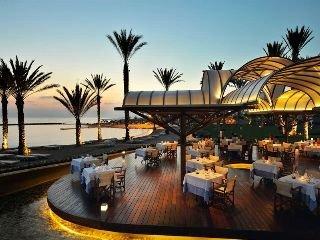 Pioneer Beach Hotel