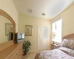 Tower Lakes Villas Picture 3