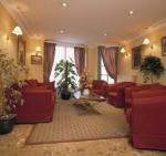 Le Petit Manoir Hotel Picture 5