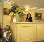 Le Petit Manoir Hotel Picture 4