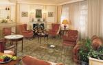Mayflower Hotel Picture 1