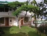 Flamboyan Apartments Picture 1