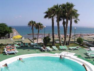 Flamboyan Apartments