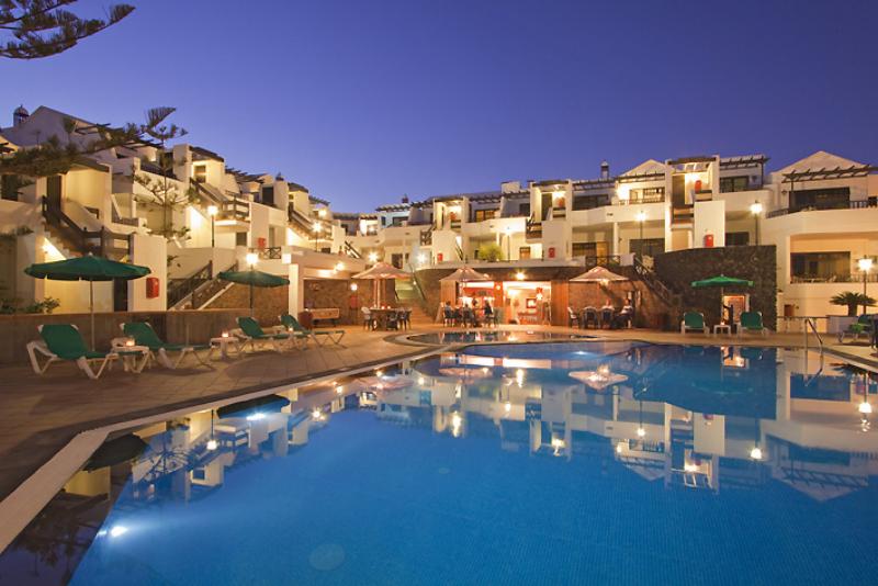Club Oceano Apartments