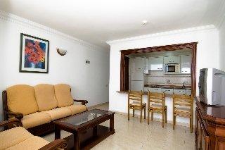 Los Cocoteros Apartments