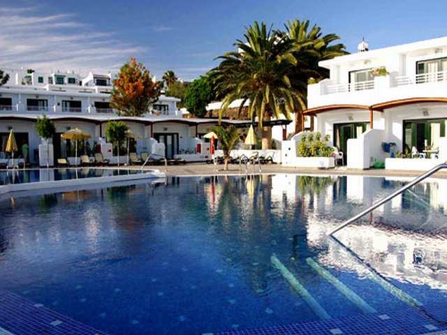 Relaxia Lanzaplaya Apartments