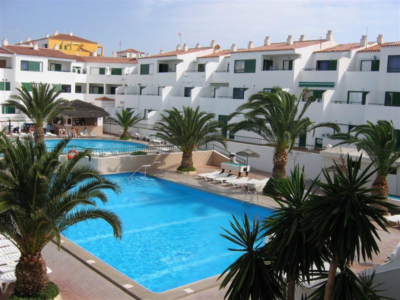 Alondras Park Apartments