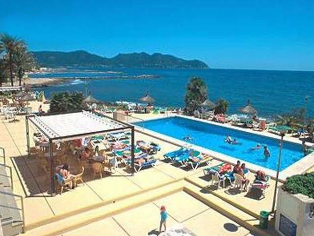 Atolon Hotel