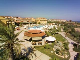 Club Side Star Hotel