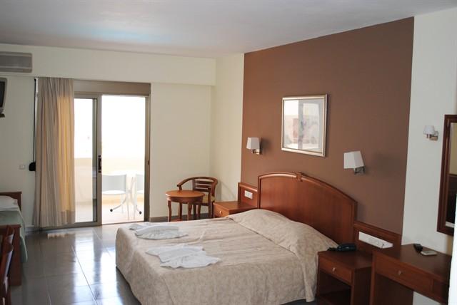 Delfina Art Resort Hotel