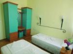 Pelican Apartments Picture 8