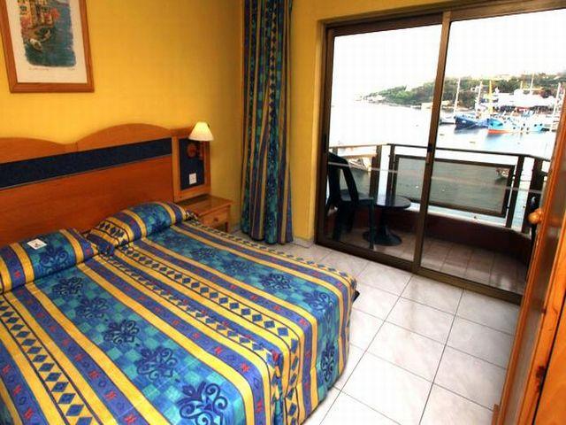 115 Strand Hotel