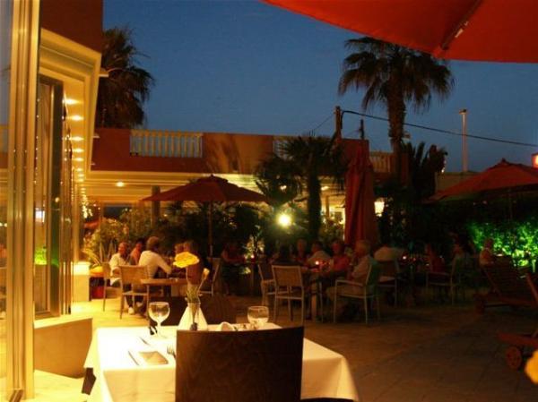 Paraiso Beach Hotel