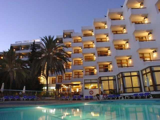 Tres Torres Hotel