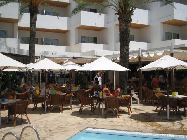 Playa Real Hotel