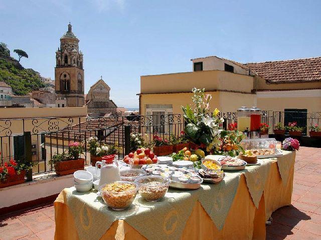 Amalfi Hotel
