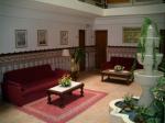 Palm Court Apartments Picture 4