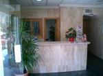Palm Court Apartments Picture 3