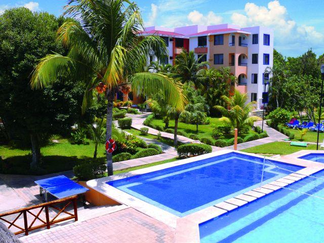 Real Playa Del Carmen Hotel