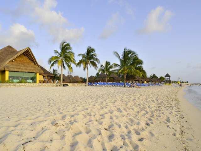 Holiday Village White Sands