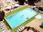 Ajax Hotel Picture 1