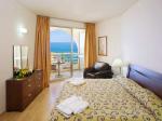 Golden Coast Beach Hotel Picture 2