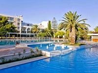 Caravia Beach Hotel