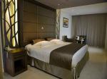 Adams Beach Hotel Picture 3
