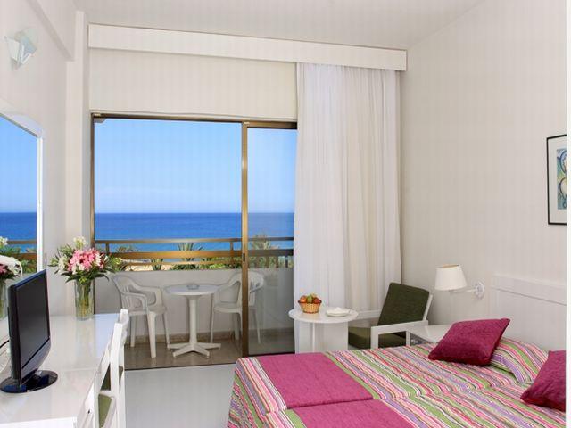 Crystal Springs Beach Hotel