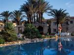 Las Palmeras Apartments Picture 4