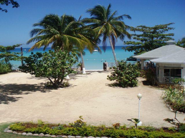 Rondel Village Hotel