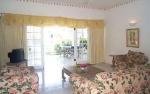 Beachcomber Club Hotel Picture 3