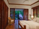 Couples Swept Away Hotel Picture 7