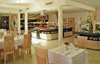 Astoria Beach Hotel