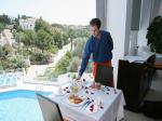 Ferrera Blanca Apartments Picture 2