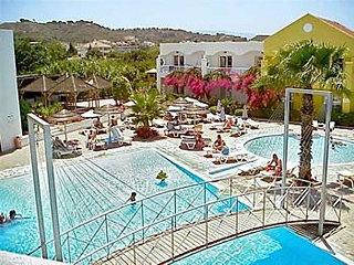 Valsamis Hotel Apartments