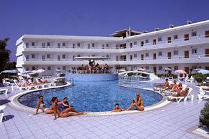 Bayside Katsaras Hotel