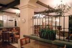 Courtyard Hotel Picture 1