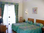 Crown Hotel Picture 4