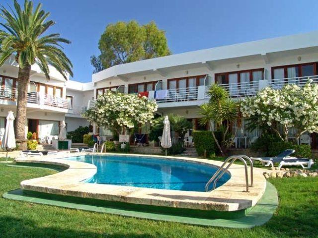 Montelin Apartments